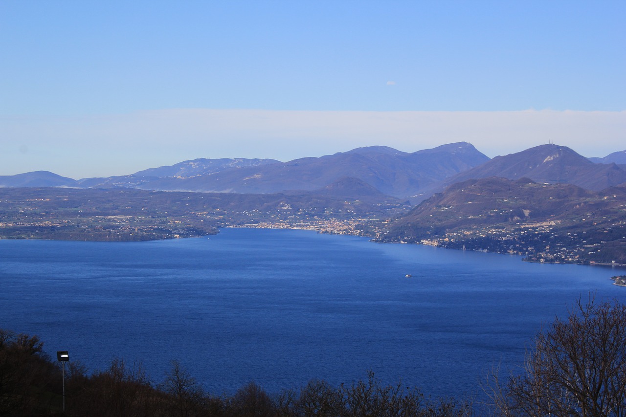 Vandenys,  Jūra,  Pakrantės,  Pobūdį,  Panorama,  Garda,  Vandens,  Mėlyna,  Kalnai,  Šviesus