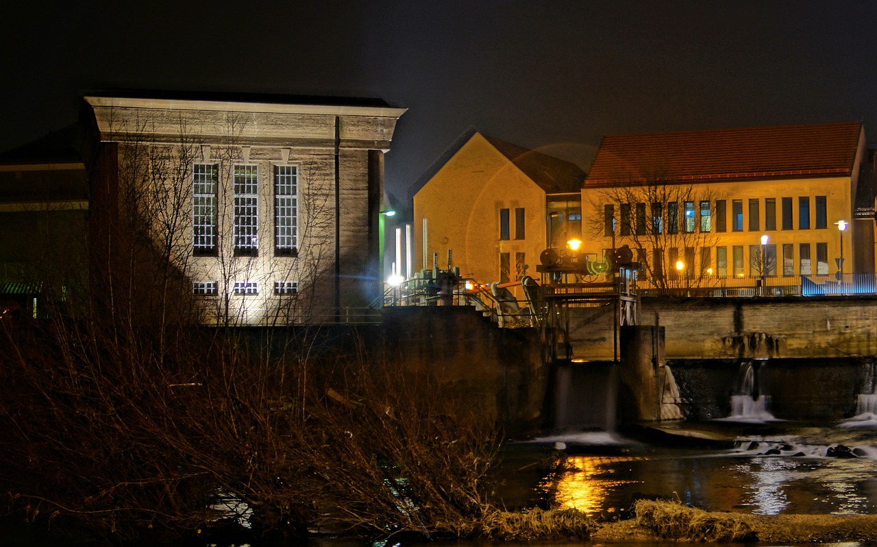 Vandens Darbai, Naktinė Fotografija, Ilga Ekspozicija, Vanduo, Naktis, Pastatas, Nemokamos Nuotraukos,  Nemokama Licenzija