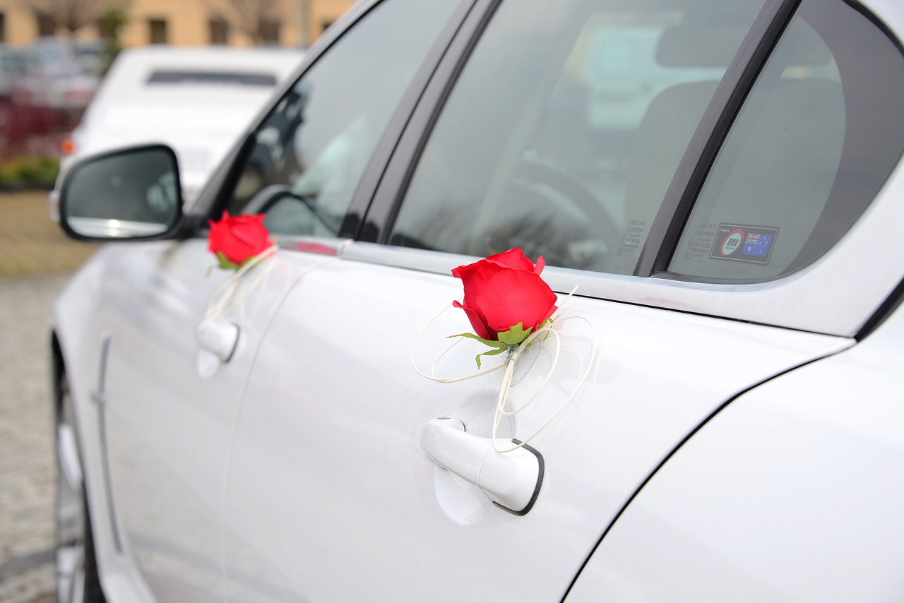 Vestuvės, Santuoka, Balta, Naujas Gyvenimo Būdas, Ceremonija, Vestuvių Automobilis, Automobilis, Gėlė, Ornamentas, Nemokamos Nuotraukos