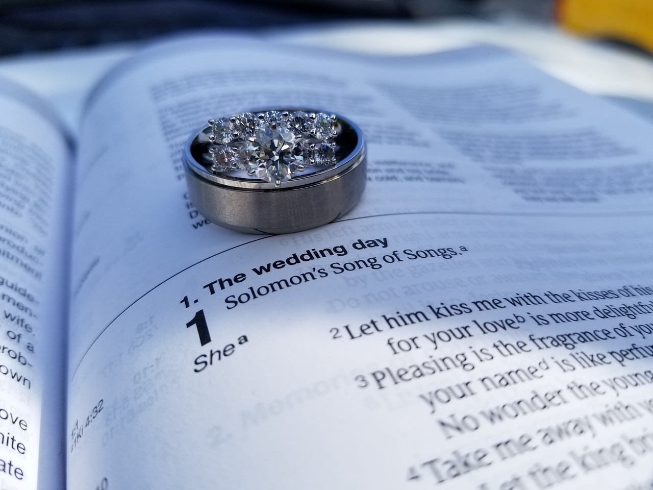 Vestuvės, Žiedas, Biblija, Meilė, Santuoka, Ceremonija, Papuošalai, Nuotaka, Deimantas, Tuoktis