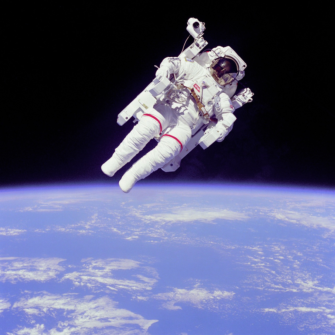 Nesvarus, Plūdė, Astronautas, Bruce Mccandless, Kosmoso Eismas, Kosmoso Kelionės, Nasa, Erdvė, Žemė, Planeta