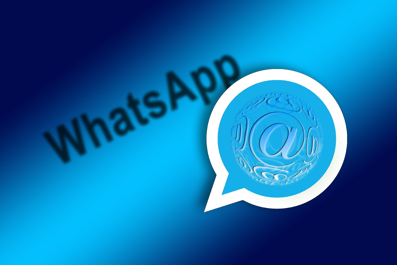 Whatsapp, Komunikacija, Socialiniai Tinklai, Išmanusis Telefonas, Bendrauti, Telefonas, Internetas, Tinklas, Socialinis, Žalias
