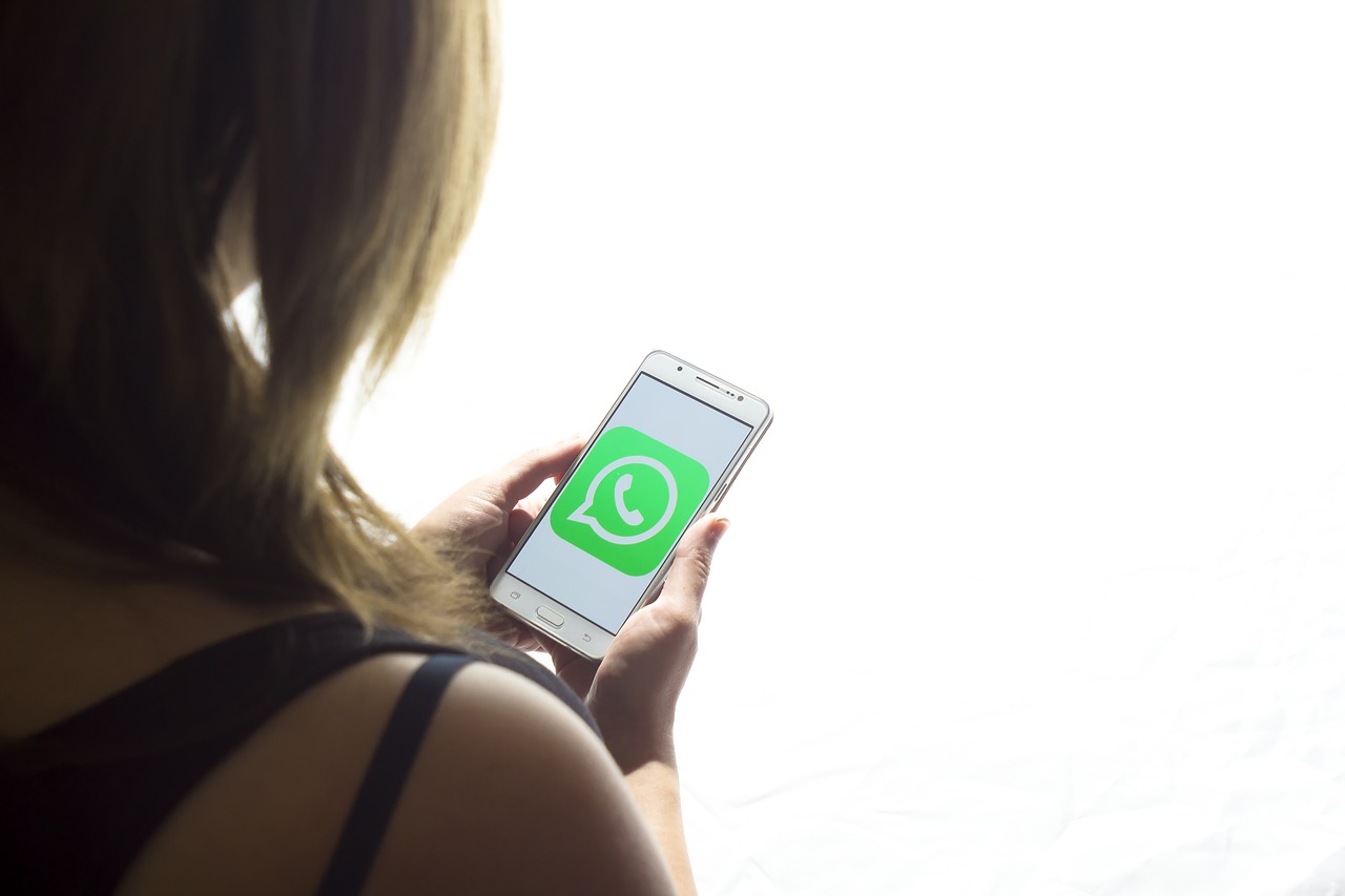 Whatsapp, Socialinė Žiniasklaida, Pokalbis, Internetas, Tinklų Kūrimas, App, Žiniasklaida, Interneto Svetainė, Logotipas, Išmanusis Telefonas