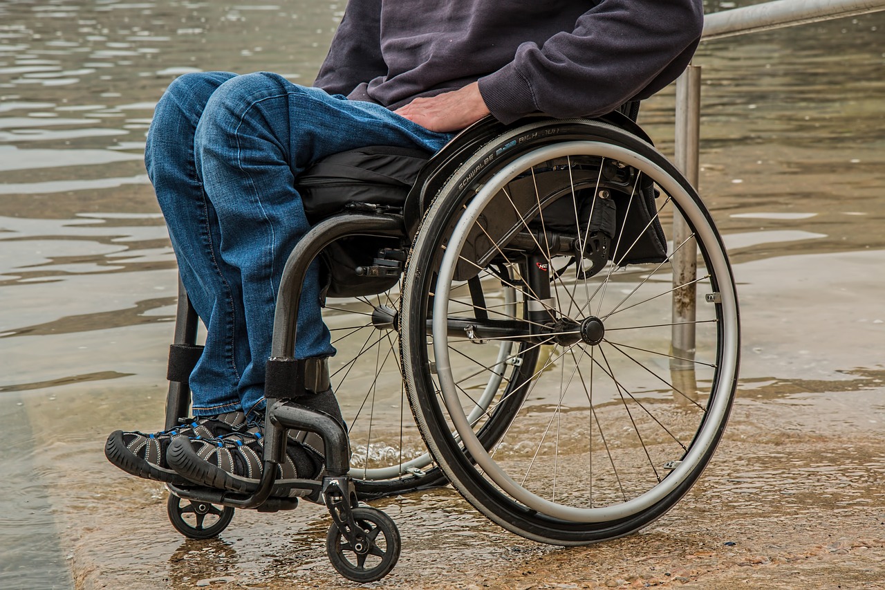 Neįgaliųjų Vežimėlis, Negalia, Paraplegika, Sužeisti, Neįgalus, Neįgalieji, Negalia, Medicinos, Draudimas, Sveikata