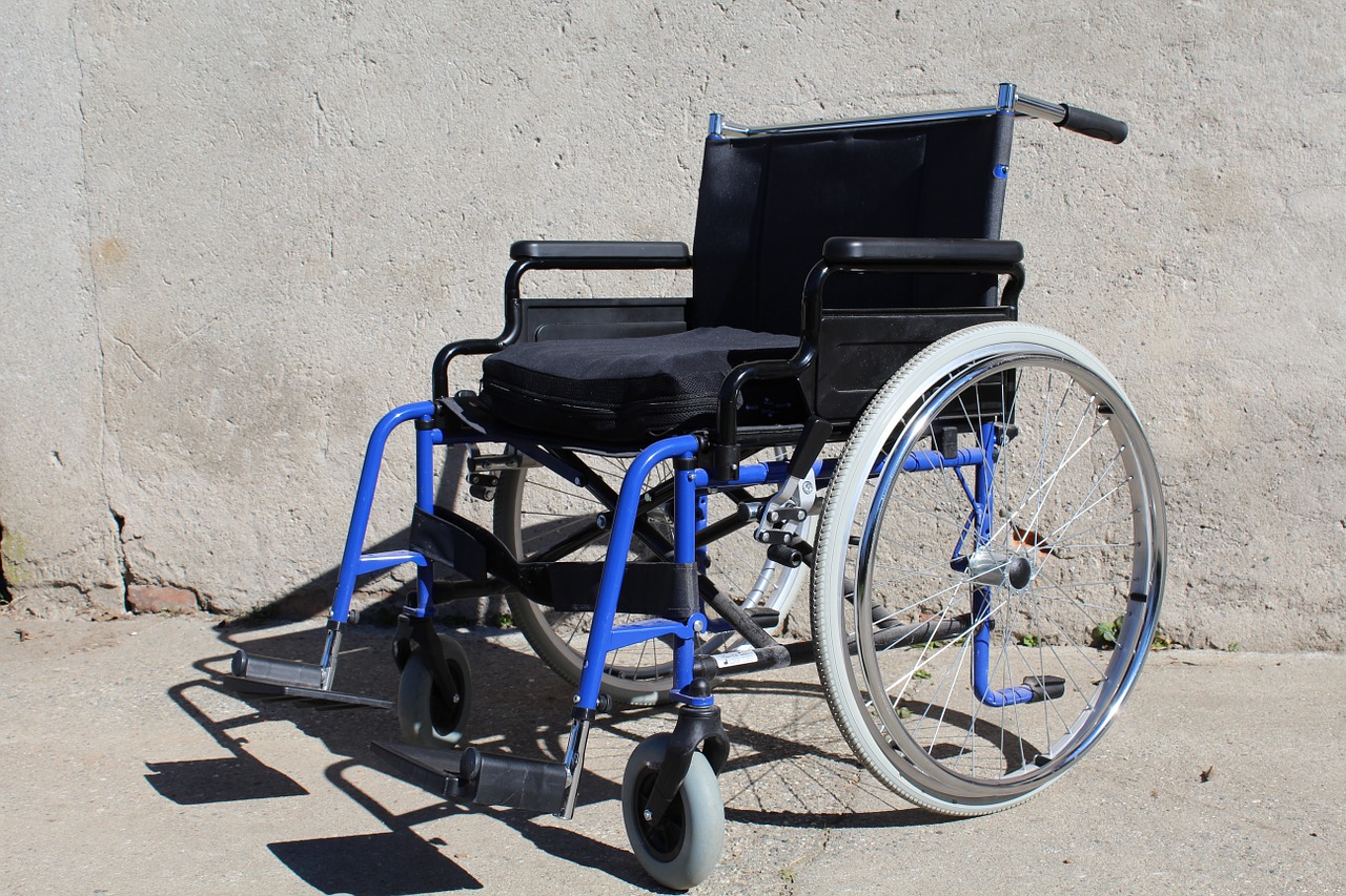 Neįgaliųjų Vežimėlis, Neįgalus, Negalia, Negalia, Pagalba Neįgaliesiems, Parama, Savanorystė, Liga, Priežiūra, Nemokamos Nuotraukos