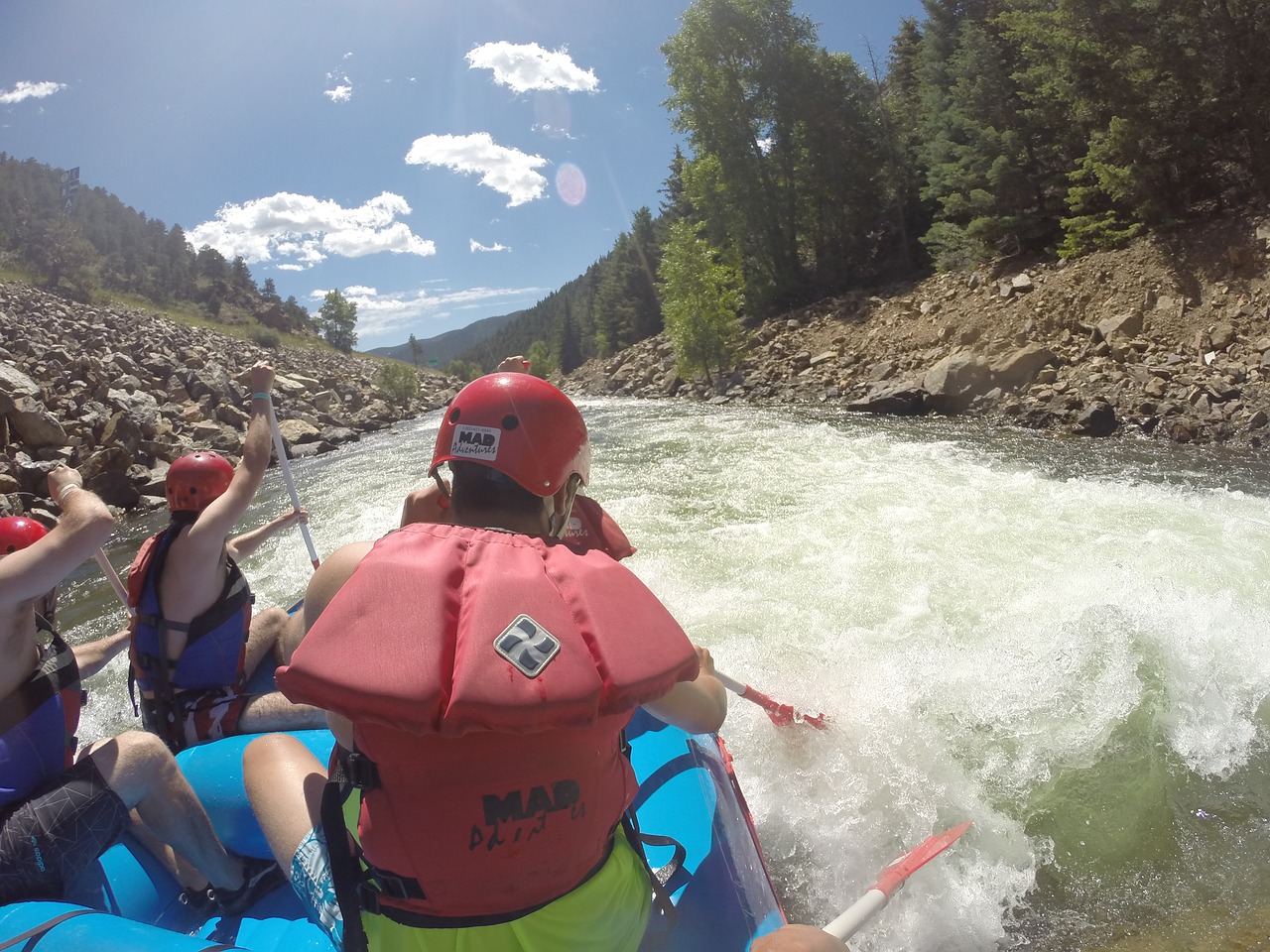 Baltas Vanduo, Rafting, Upė, Vanduo, Sportas, Nuotykis, Irklas, Plaustas, Valtis, Šalmas