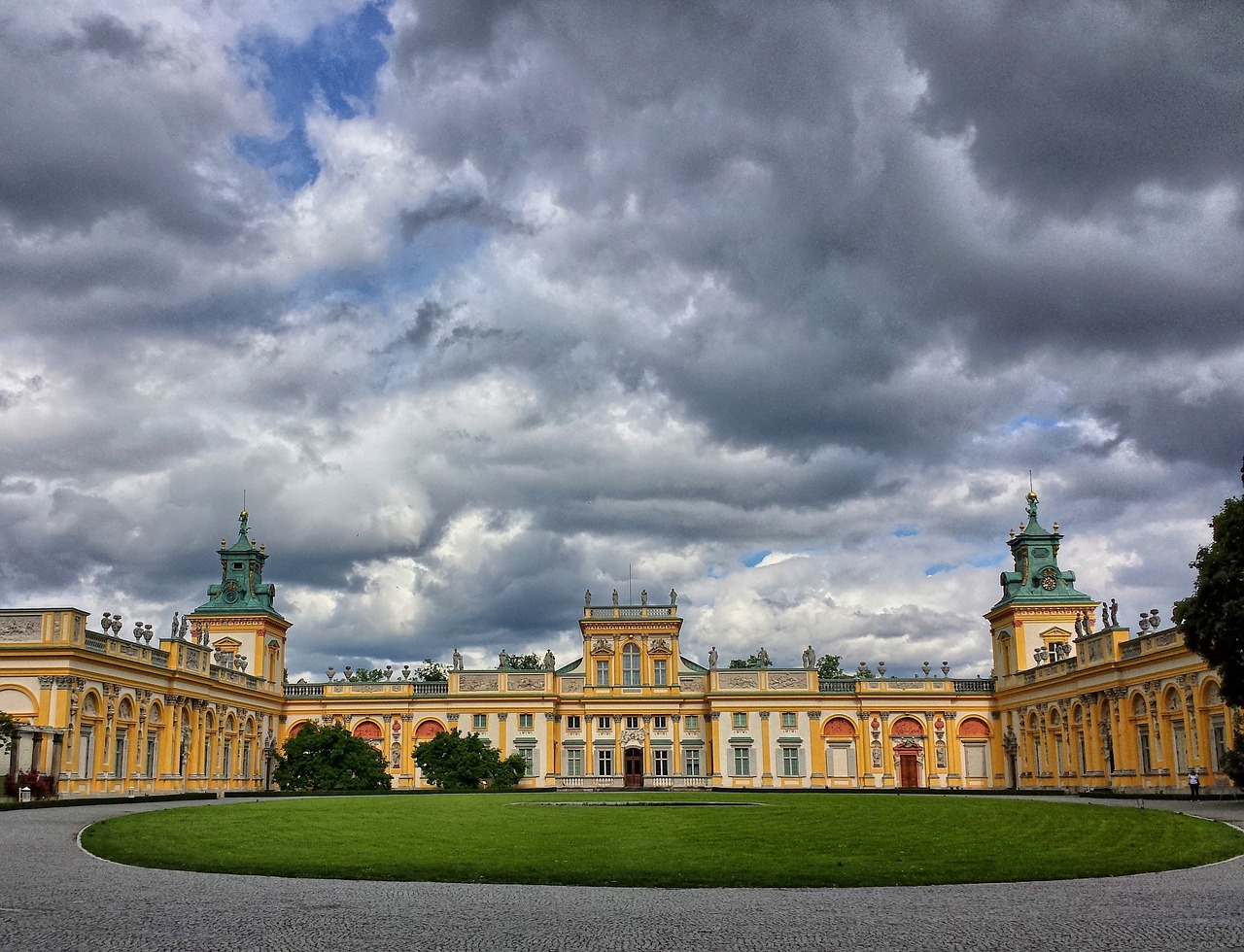 Wilanów, Rūmai, Varšuva, Rūmai Ir Parkas, Architektūra, Pastatas, Paminklas, Barokas, Debesys, Turizmas