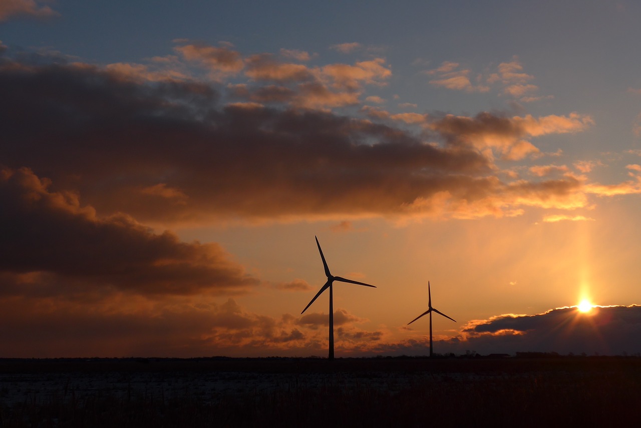 Windmill,  Saulėlydžio,  Debesys,  Saulė,  Šiaurės Vokietijoje,  Vėjo Energija,  Malūnas, Nemokamos Nuotraukos,  Nemokama Licenzija