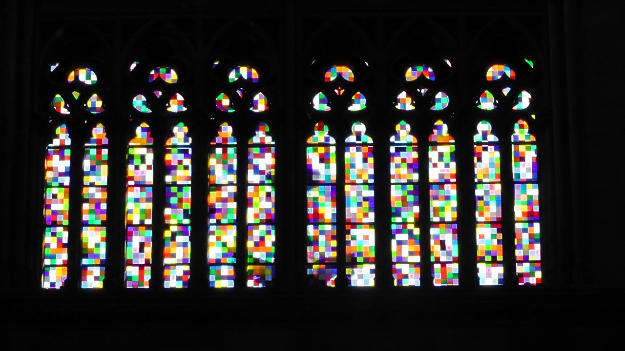 Langas, Bažnyčios Langas, Spalvinga, Vitražas, Architektūra, Lango Stiklas, Atspindys, Puy De Dôme, Stiklas, Bažnyčia
