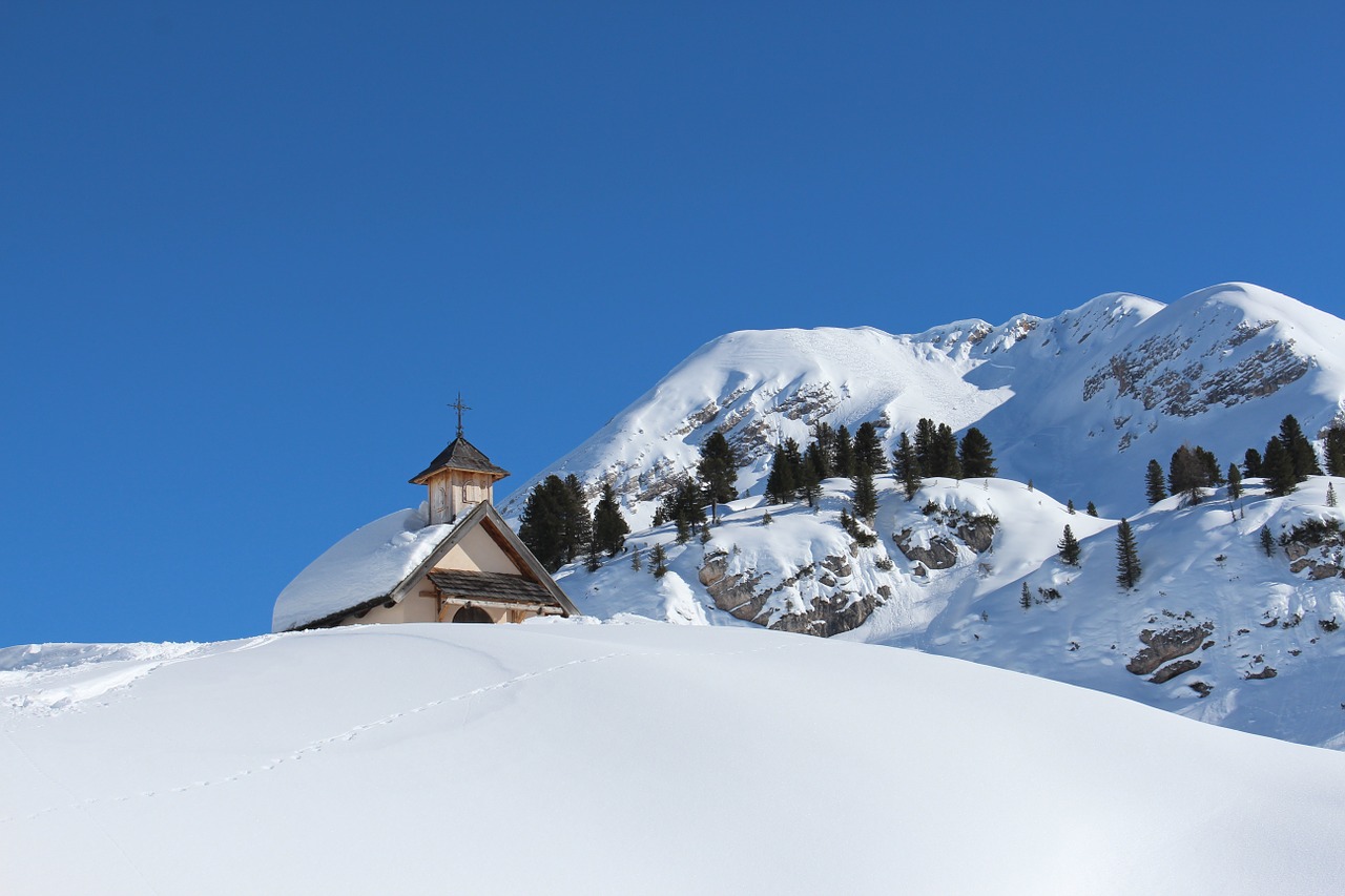 Žiema, Sniegas, South Tyrol, Italy, Koplyčia, Kalnai, Alpių, Žiemą, Šaltas, Mėlynas
