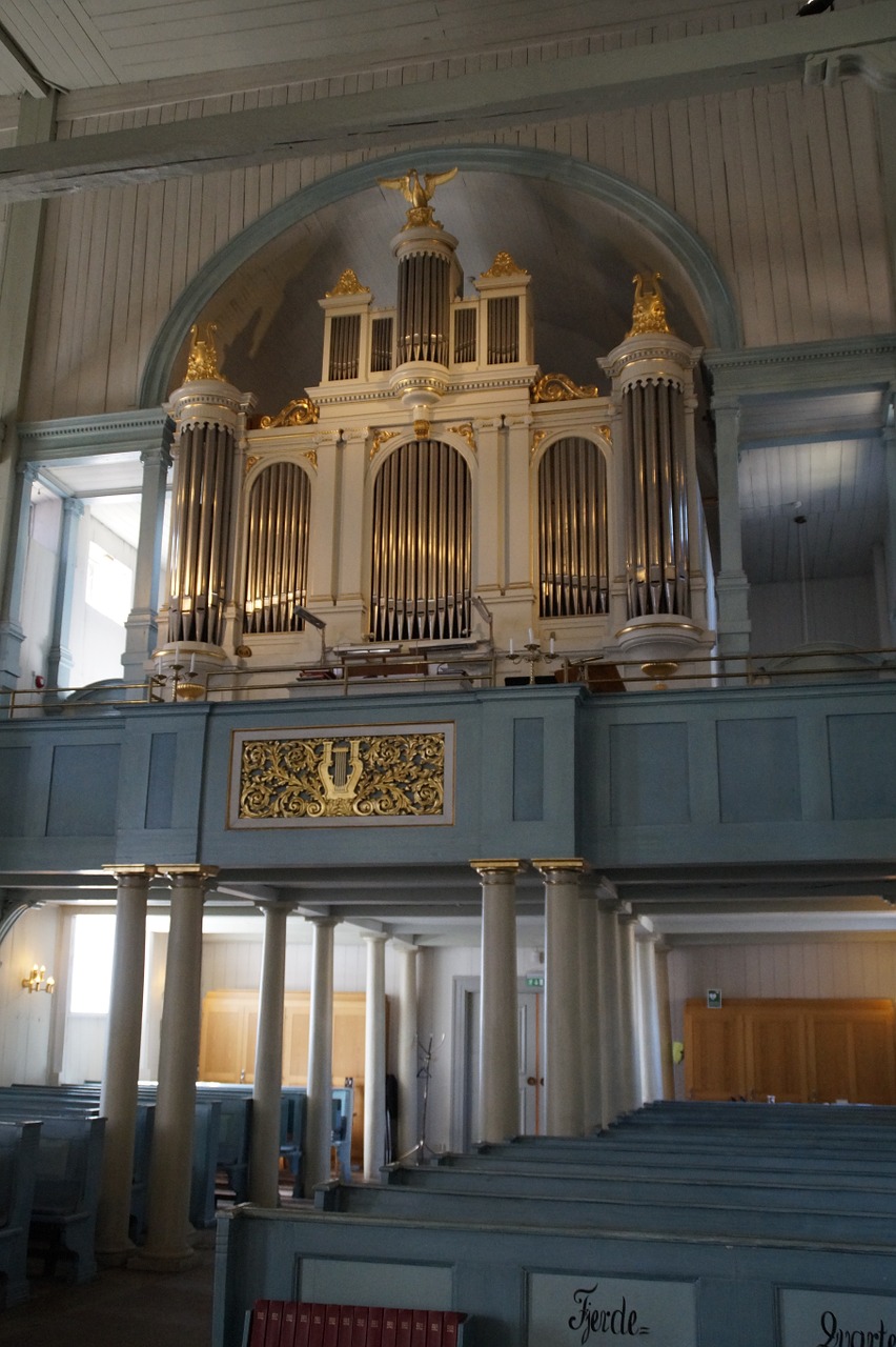 Medinė Bažnyčia, Organas, Bažnytinis Organas, Švedija, Bažnyčia, Organų Švilpukas, Architektūra, Muzikinis Instrumentas, Nemokamos Nuotraukos,  Nemokama Licenzija