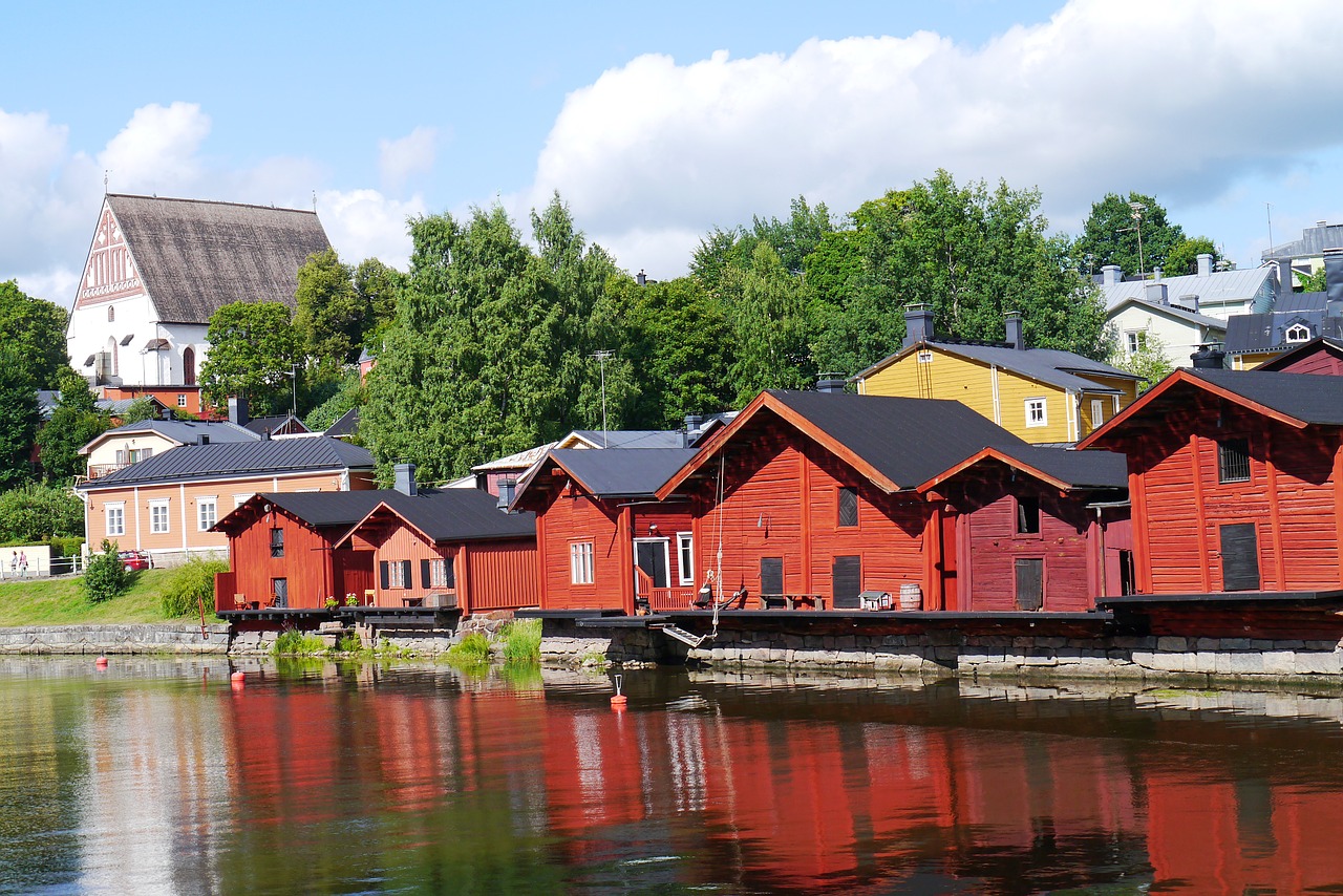 Mediniai Namai, Senamiestis, Upė, Suomių, Porvoo, Finland, Istorinis Senamiestis, Atostogos, Bažnyčia, Skandinavija