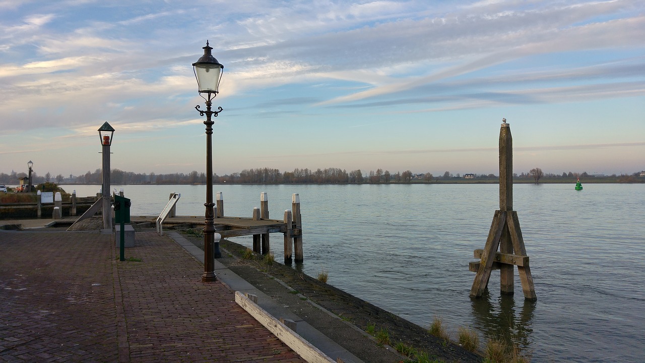 Woudrichem, Dr Tinus, Gamta, Vanduo, Kraštovaizdis, Begantis Vanduo, Žibintai, Pastoliai, Twilight, Holland