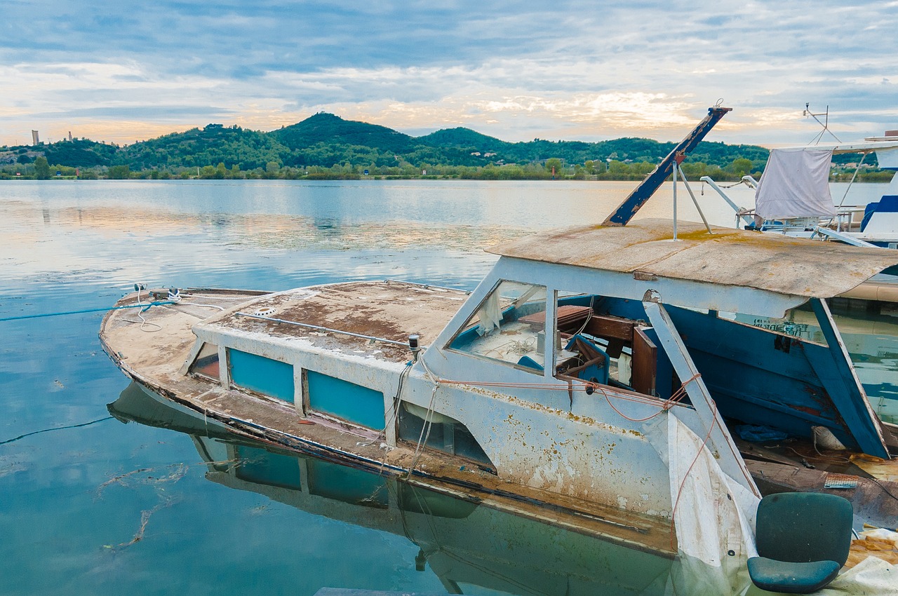 Nuolaužos, Valtis, Stranding, Vanduo, Į Pietus, Nemokamos Nuotraukos,  Nemokama Licenzija