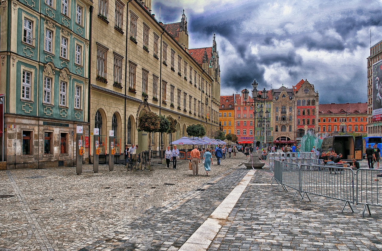 Wrocław, Vroclavo Rinka, Plokščių Rinka, Miesto Namai, Senamiestis, Senamiestis, Architektūra, Spalvoti Nameliai, Paminklai, Fasadai