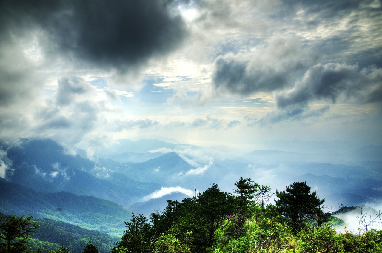 Wugongshan, Saulės Šviesa, Tamsūs Debesys, Kalnų Vaizdas, Medžiai, Nemokamos Nuotraukos,  Nemokama Licenzija