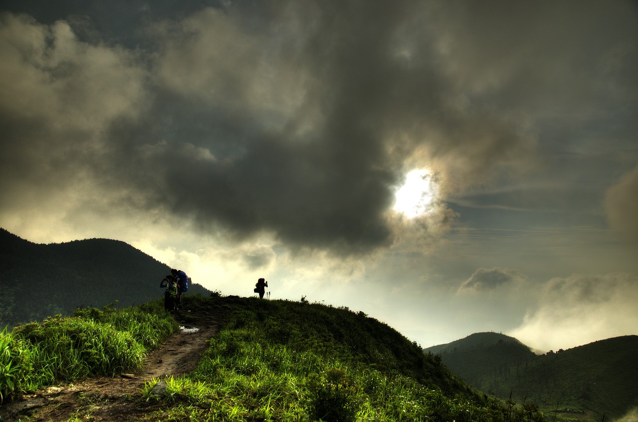 Wugongshan, Backpackers, Saulėlydis, Tamsūs Debesys, Nemokamos Nuotraukos,  Nemokama Licenzija