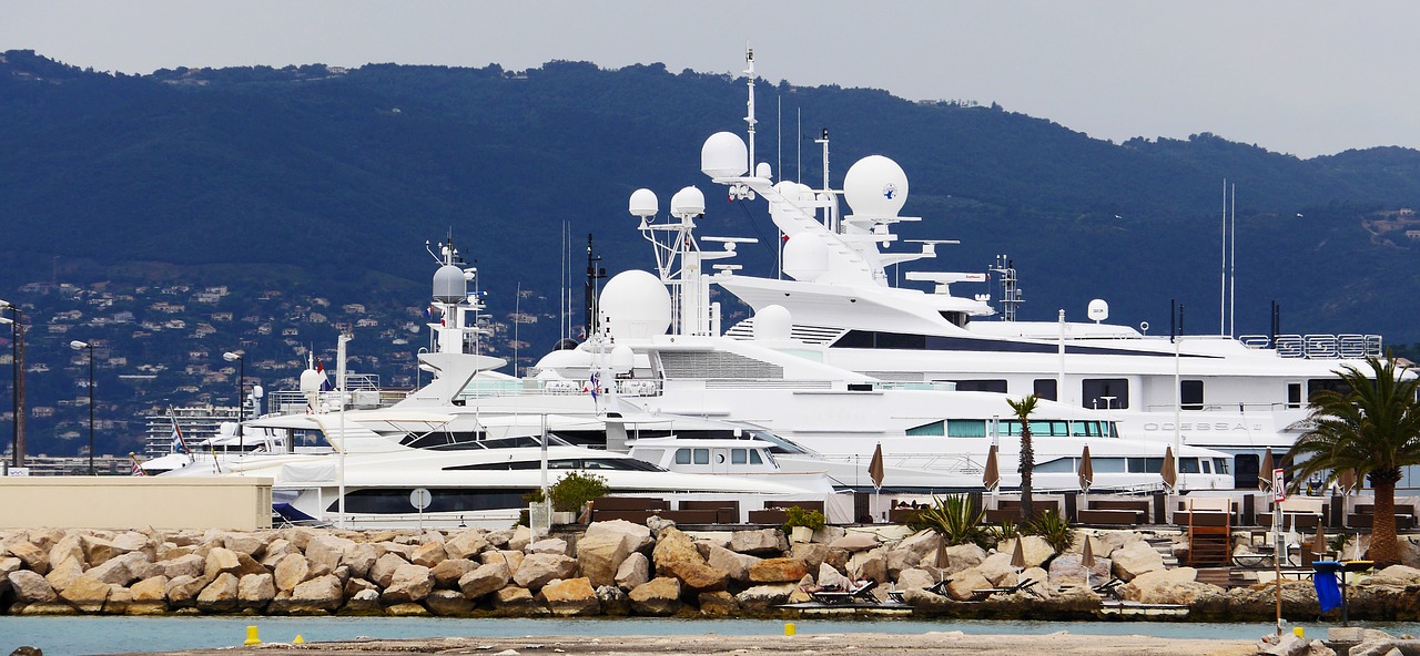 Jachtos, Konstrukcijos, Cannes, Laivo Uostas, Marina, Radaras, Navigacija, Viduržemio Jūros, Komunikacija, Signalas