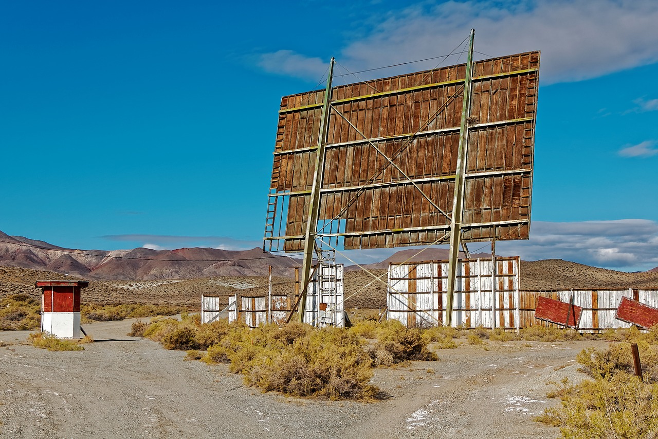 Yerington, Nevada, Usa, Vairavimo Teatras, Palikti, Nemokamos Nuotraukos,  Nemokama Licenzija