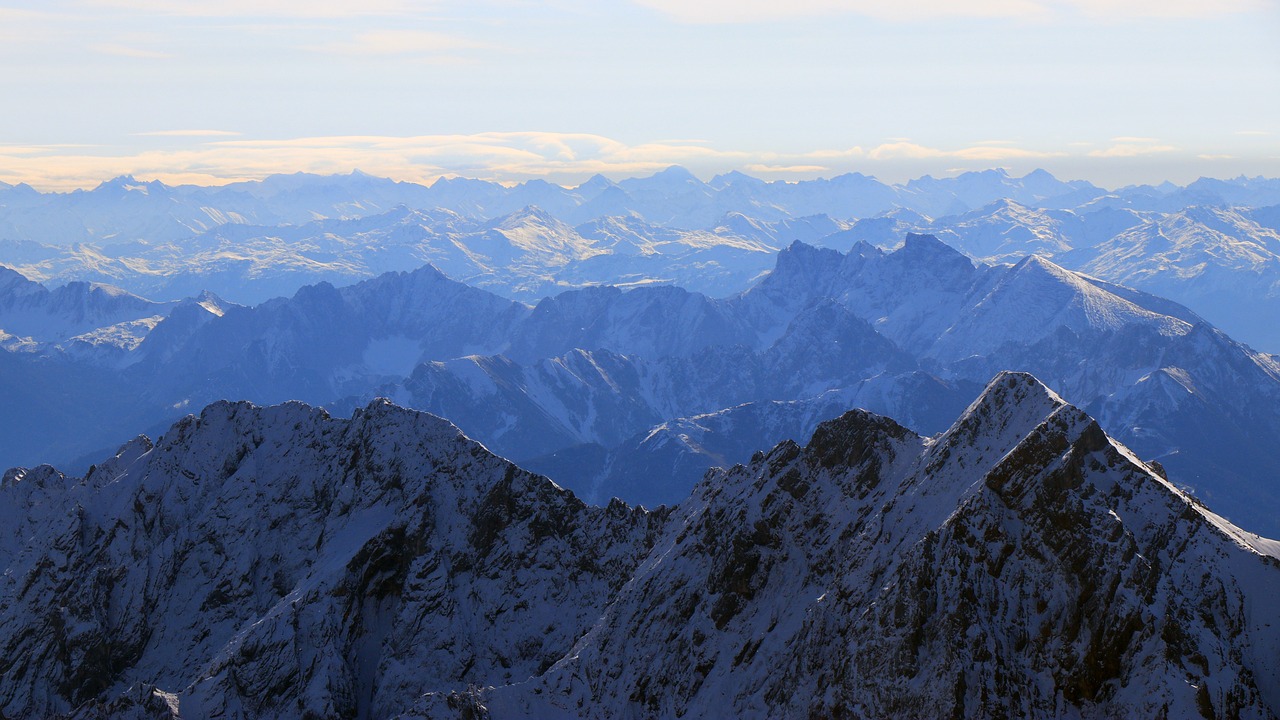 Zugspitze, Panorama, Saulės Šviesa, Kalnai, Alpės, Alpių, Alpių Kalnai, Aukštas Kalnas, Nemokamos Nuotraukos,  Nemokama Licenzija