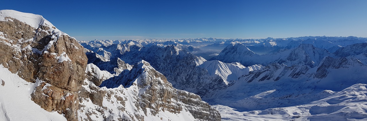Zugspitze,  Alpine,  Kraštovaizdis,  Kalnai,  Panorama,  Summit,  Peržiūrėti,  Debesys,  Kalnų Kraštovaizdis,  Zugspitze Masyvo