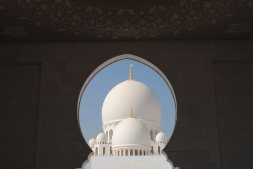 Abu Dabis, Balta Mečetė, Emiratai, Islamas, Architektūra, Sheikh Zayid Mečetė, Orientuotis