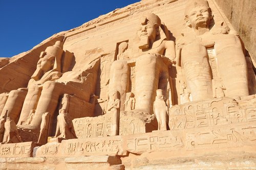 Abu Simbel,  Šventykla,  Egiptas,  Senovinis,  Nile,  Aswan,  Faraonas,  Griuvėsiai,  Kelionė,  Statula,  Šventyklos,  Hieroglifai,  Upė,  Saulė,  Turizmas,  Istorija,  Unesco,  Archeologija,  Paminklas,  Civilizacija,  Architektūra