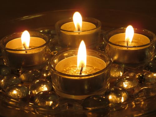 Adventas,  Kalėdos,  Atvykstančios Žvakės