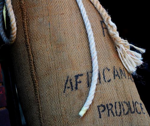 Afrikietiška Produkcija, Kava, Importas