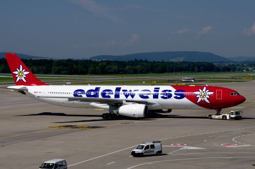 Airbus A330, Edelweiss, Oro Uostas Zurich, Reaktyvinis, Aviacija, Transportas, Oro Uostas, A330, Tarmac, Airbus, Orlaivis, Skrydis, Išvykimas