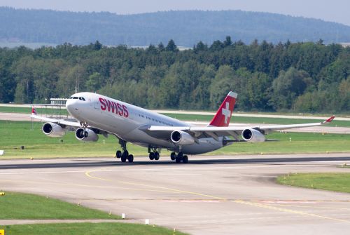 Airbus A340, Swiss Airlines, Oro Uostas Zurich, Reaktyvinis, Aviacija, Transportas, Oro Uostas, Orlaivis, Skrydis, Išvykimas, A340, Swiss, Takas, Zrh