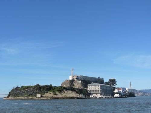 Alcatraz, Akmuo, Kalėjimas