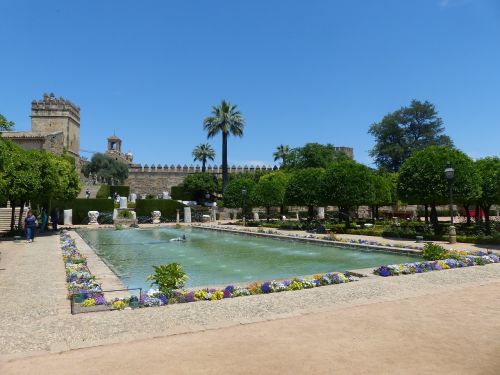 Alcázar De Los Reyes Cristianos,  Parkas,  Rūmai,  Vandens Žaidimai