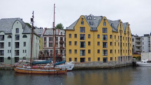 Alesund, Norvegija, Norvegų, Miestas, Pastatas, Architektūra, Valtis