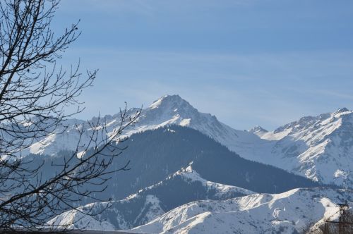 Alma-Ata, Kalnai, Žiema