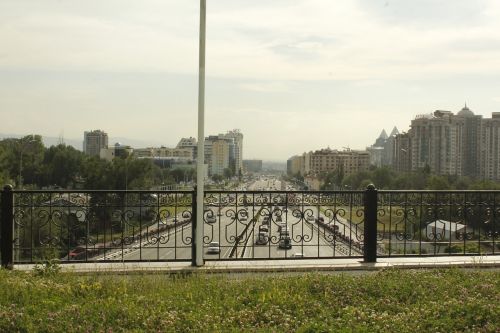 Almaty,  Tiltas,  Al-Farabi Kazacho Nacionalinis Universitetas,  Rytų Irkutskio Žiedas