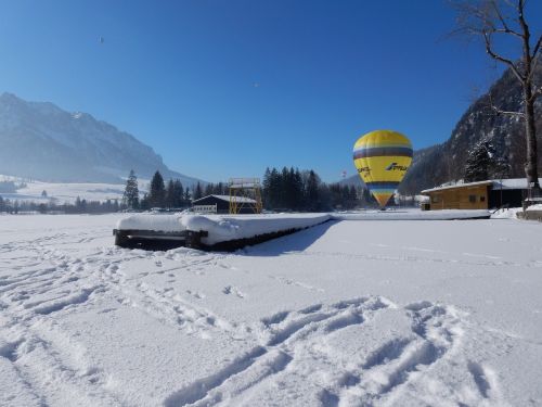 Alpių, Žiema, Balionas, Skrydis Karšto Oro Balionu, Baliono Nusileidimas, Nusileidimas, Sniegas, Kalnai, Walchsee, Austria