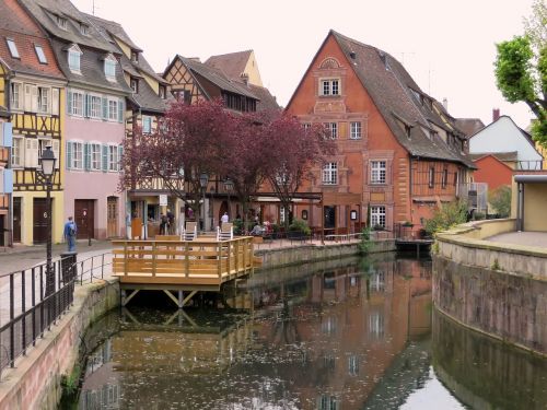 Alsace, Colmar, Fasadai, Žirklės, Seni Namai, Upė, Prieplauka, Vanduo, Apmąstymai