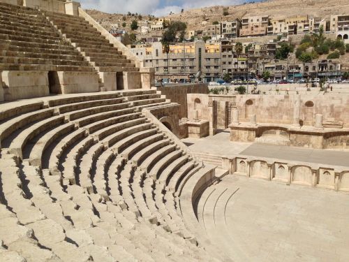 Amfiteatras, Sugadinti, Jordan, Romėnų, Senovės