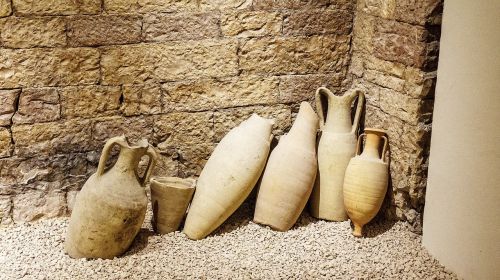 Amphora,  Ąsočiai,  Zweihenkliges Keramikos,  Enghalsiger Stiklainis