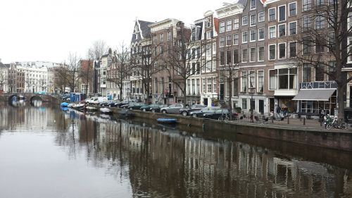 Amsterdamas, Kanalas, Namai