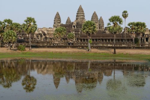 Angkor, Angkor Wat, Kambodža, Šventykla, Asija, Šventyklos Kompleksas, Istoriškai, Architektūra, Unesco, Pasaulinis Paveldas, Unesco Pasaulio Paveldas, Siem Grižti, Ežeras, Tvenkinys, Delnas, Veidrodis