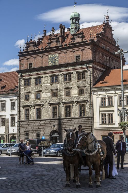 Architektūra,  Plzen,  Vaizdas,  Kelionė,  Senas,  Kvadratas,  Pastatas,  Miestas,  Namas,  Bokštas,  St,  Bažnyčia,  Religija,  Gatvė,  Turizmas,  Orientyras,  Miestas,  Europa,  Čekų,  Vakarų,  Vakaruose,  Katedra,  Istorinis,  Paminklas,  Žvilgsnis,  Gotika,  Statula,  Turistinis,  Istorinis,  Pilsen,  Architektūra Iš Plzeno