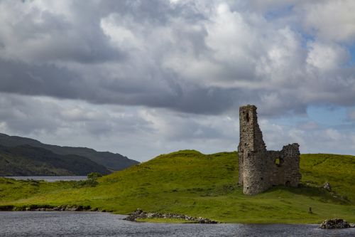 Senovės,  Ardvreck,  Assynt,  Pritraukimas,  Gražus,  Grožis,  Britanija,  Britanija,  Pilis,  Kelionės Tikslas,  Europa,  Europietis,  Istorinis,  Istorija,  Ežeras,  Kraštovaizdis,  Loch,  Senas,  Sugadinti,  Peizažas,  Vaizdingas,  Škotija,  Škotų,  Krantas,  Kranto Linija,  Ekskursijos,  Žvilgsnis,  Turizmas,  Ardvrecko Pilis,  Škotija