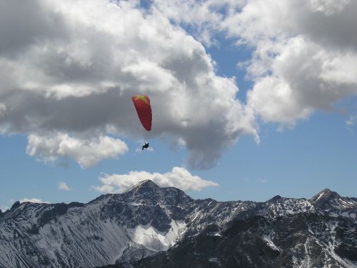 Arosa Paraglidridai, Slidžių Skydas, Šveicarija, Kalnas, Dangus, Kalnai, Debesys