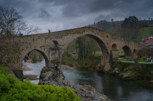 Asturias, Tiltas, Klimatas, Istorija, Statyba, Upė, Vanduo, Debesys