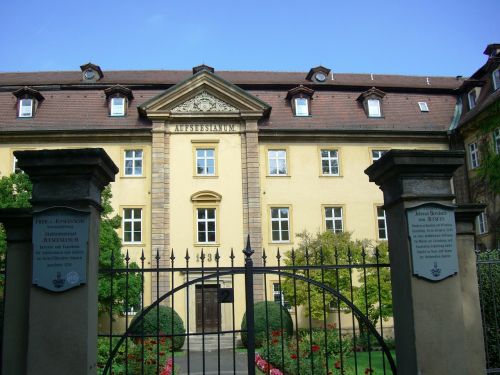 Aufseesianum, Bamberg, Internatinė Mokykla Nuo 1738 M ., Studentų Namai, Filmas, Skraidanti Klasė, Roman Erich Kästner