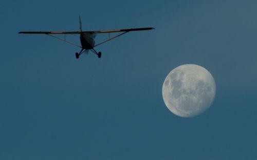 Lėktuvas,  Mėnulis,  Lėktuvas Ir Mėnulis
