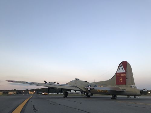 B-17, Ww2 Bombonešis, Lėktuvas, Skrenda Tvirtovė, Boeing B-17