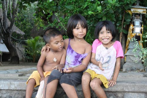 Bali, Indonezija, Amed, Papludimys, Vaikai